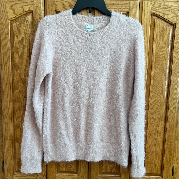 A New Day Fuzzy Light Pink Sweater - Picture 5 of 11